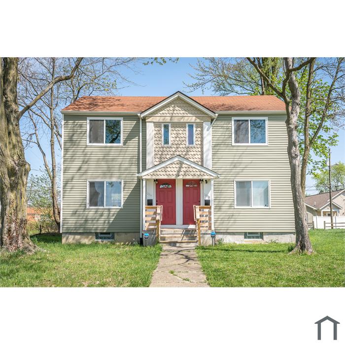 1098 E 22nd Ave